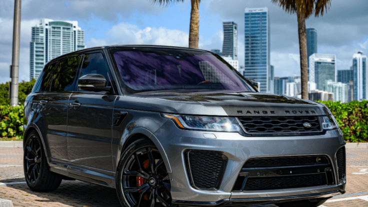 Range Rover SVR Features-iKVIAsO0r4.png